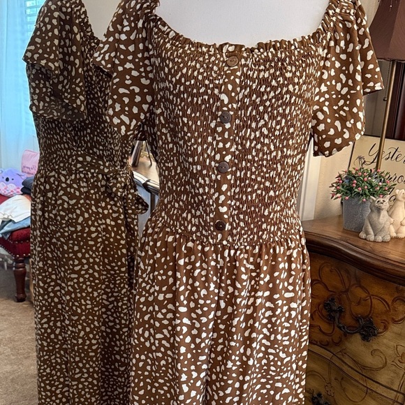 ODDY Pants - Oddly Brown & Cream Smocked Faux Button Front Jumpsuit - Size XL